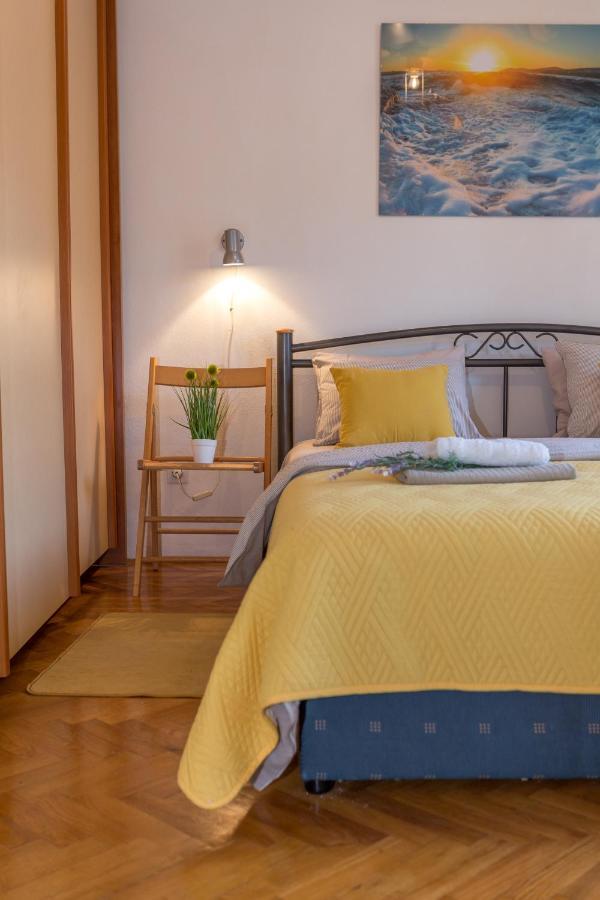 So Hvar So Good! Spacious With Terrace Hvar Town Extérieur photo
