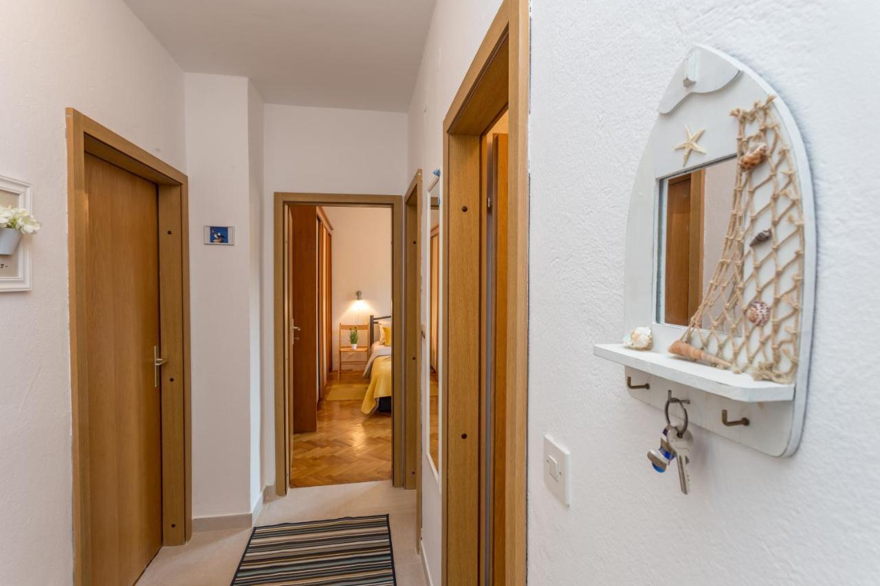 So Hvar So Good! Spacious With Terrace Hvar Town Extérieur photo